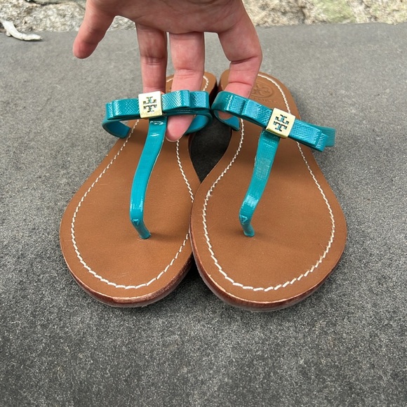 Like New Tory Burch Turquoise Slides Size 8.5 - Picture 3 of 7